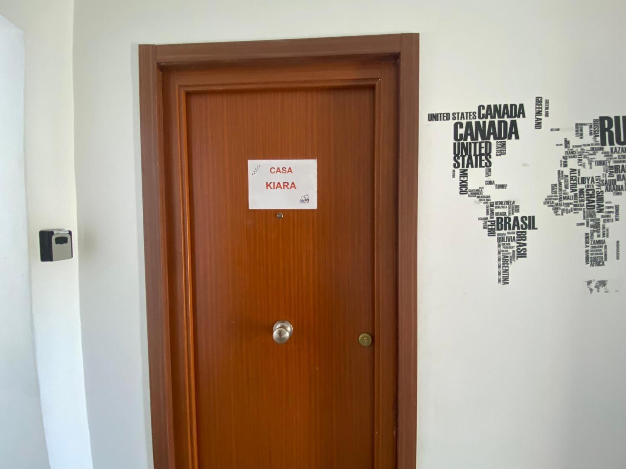 Casa Kiara Apartment San Martin De La Vega Luaran gambar